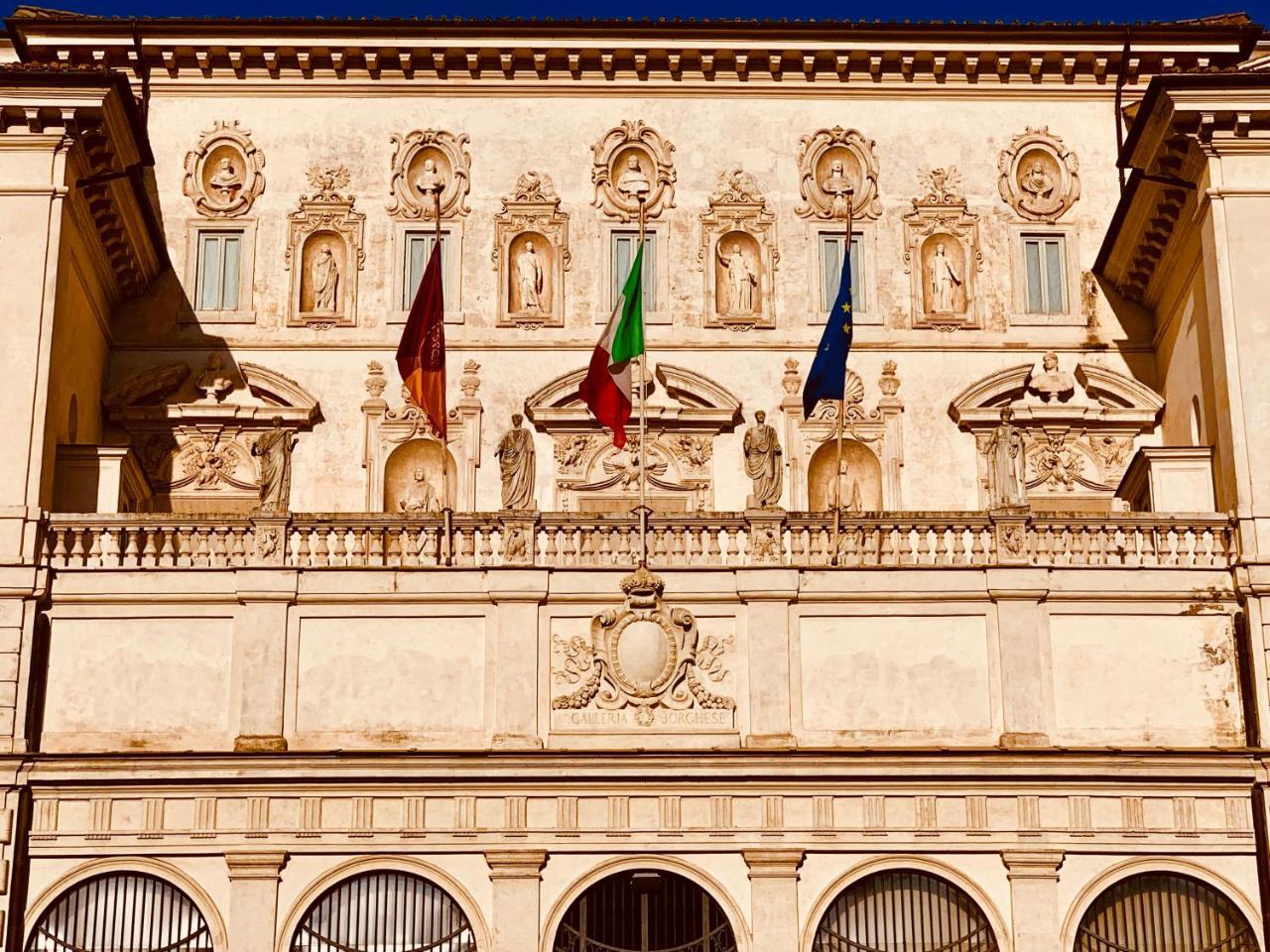 Acomodação com café da manhã  900 Piazza Del Popolo 3*