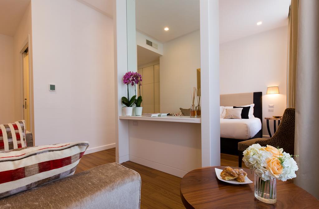 Bed and breakfast 900 Piazza Del Popolo Roma